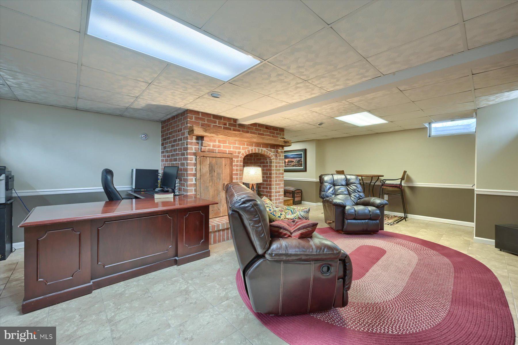 15 Pennwood Road Lebanon, PA 17042 - Photo 44 of 46 Family Room