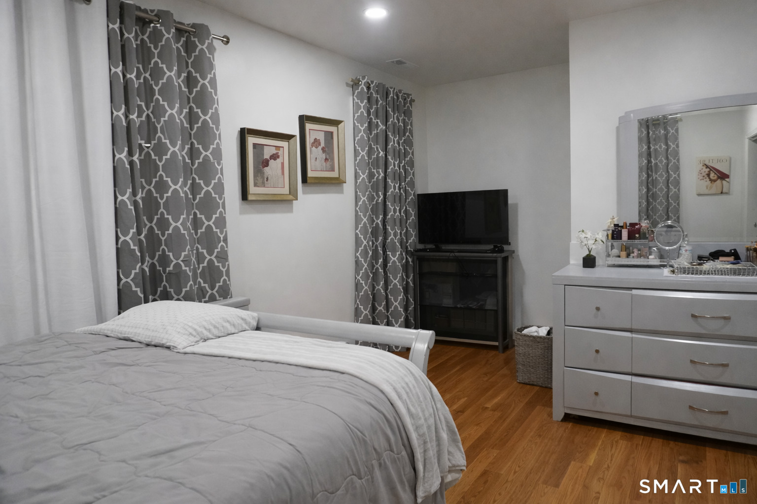 171 Pequonnock Street Bridgeport, CT 06604 - Photo 24 of 24 2nd Bedroom - Similar unit