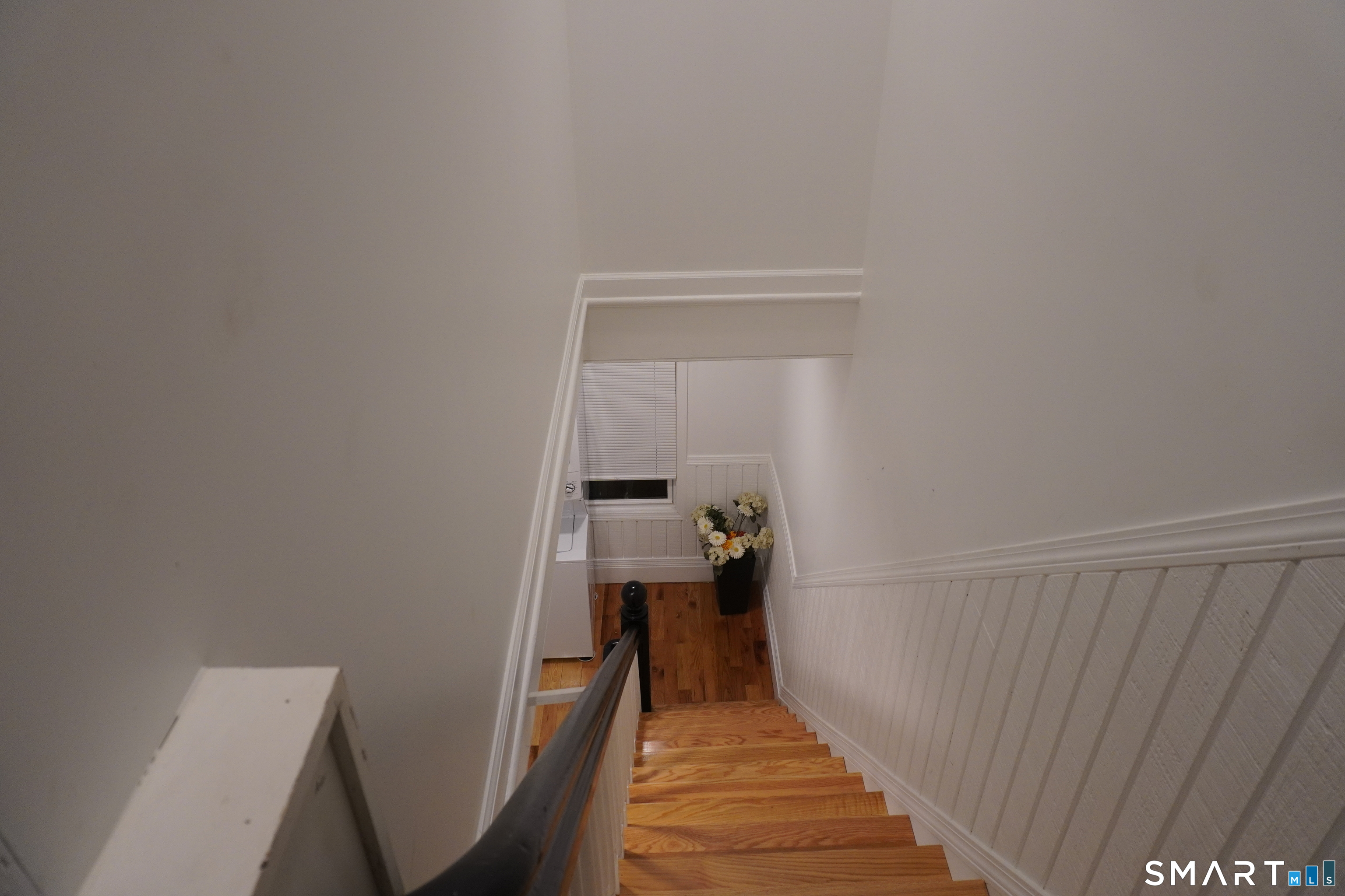 171 Pequonnock Street Bridgeport, CT 06604 - Photo 8 of 24