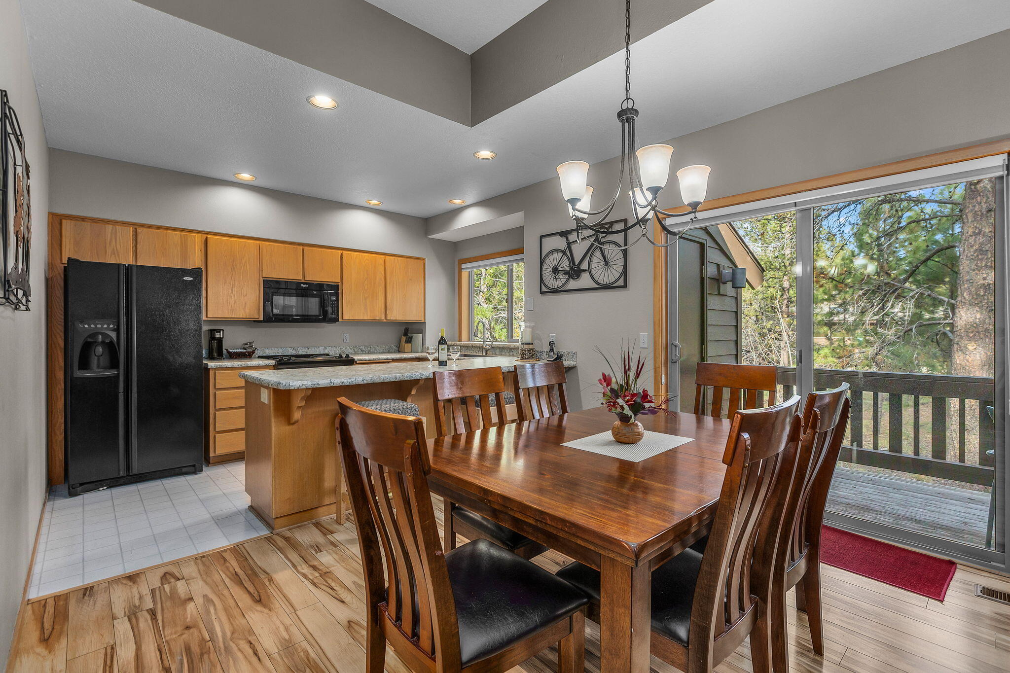 57407 Beaver Ridge Loop, Unit 44 Sunriver, OR 97707 - Photo 7 of 28 2025_10_23_57407_beaver_ridge_loop_n44-1