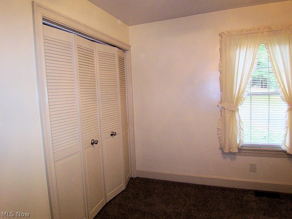 6857 Chestnut-Ridge Road Hubbard, OH 44425 - Photo 17 of 27 Gallery Image 17