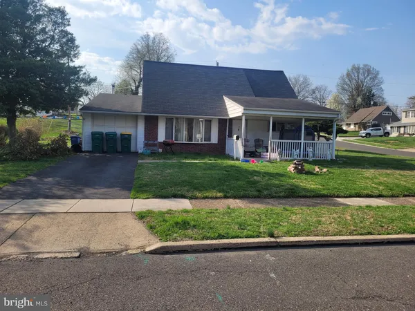 $384,500 | 19 Camellia Road, Levittown, PA 19057