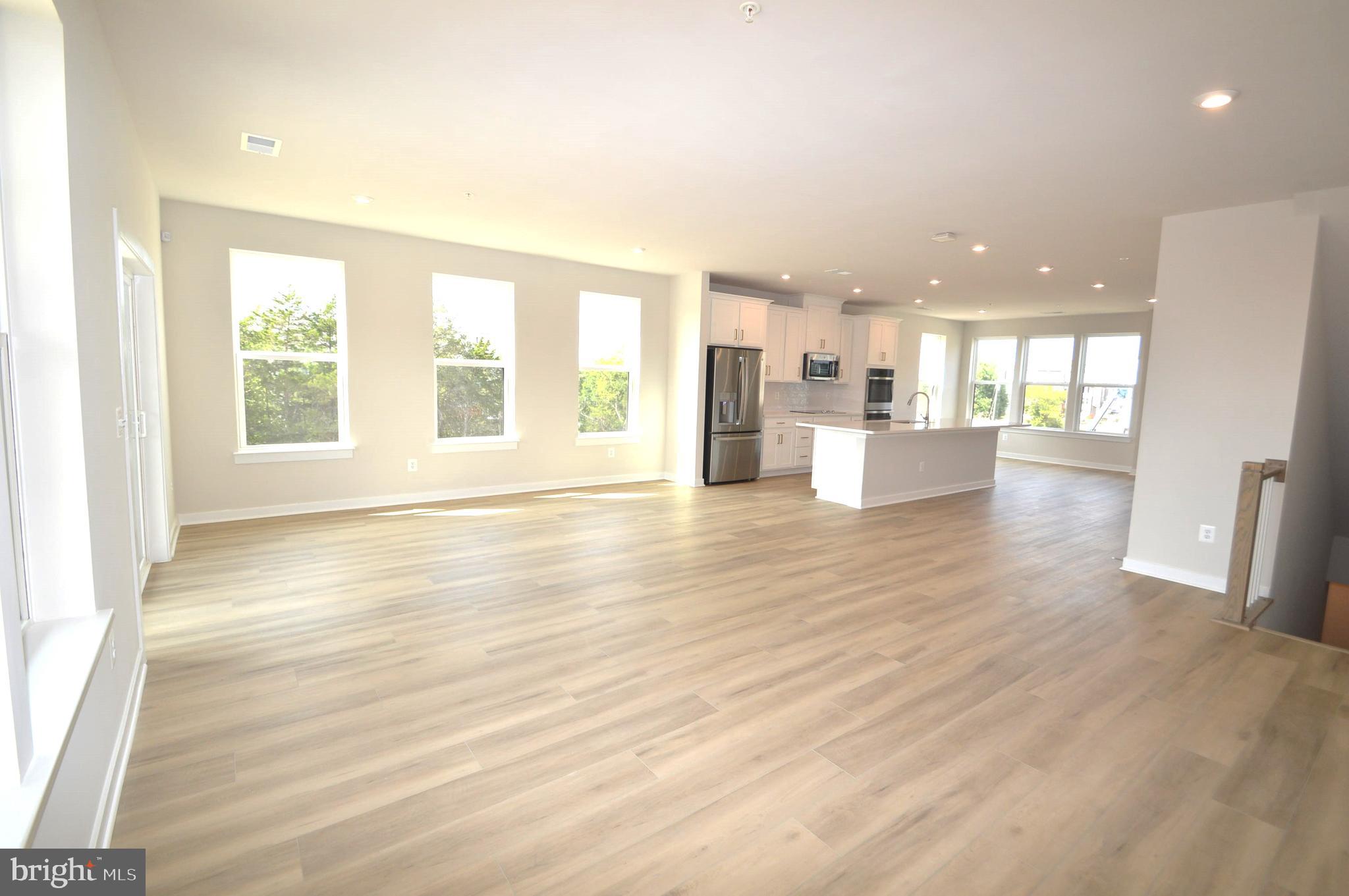 43795 Middleway Terrace Ashburn, VA 20147 - Photo 11 of 55