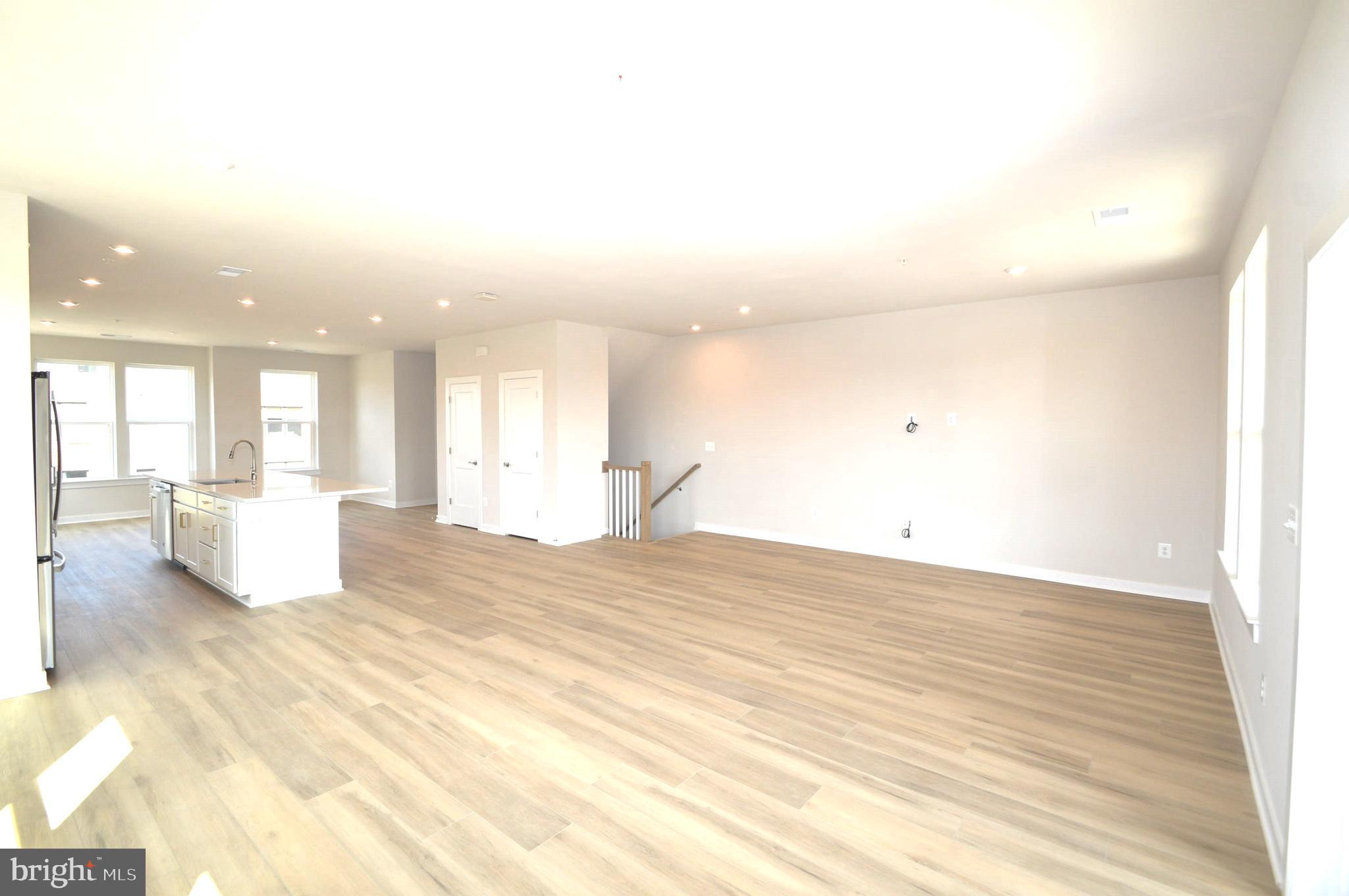 43795 Middleway Terrace Ashburn, VA 20147 - Photo 13 of 55