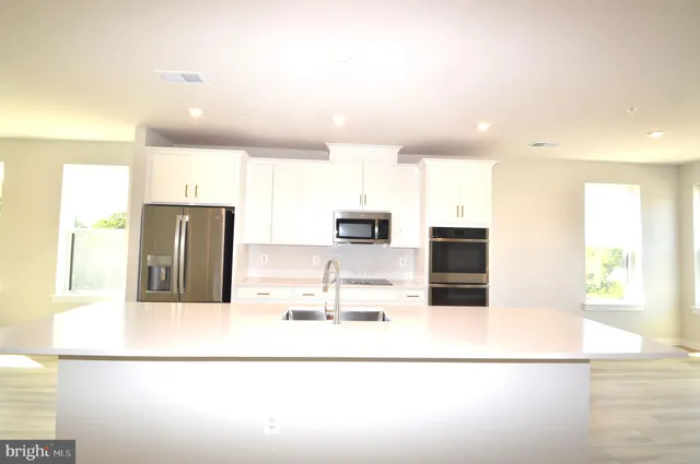 $3,750 | 43795 Middleway Terrace, Ashburn, VA 20147