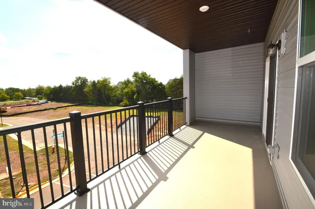 $3,750 | 43795 Middleway Terrace, Ashburn, VA 20147