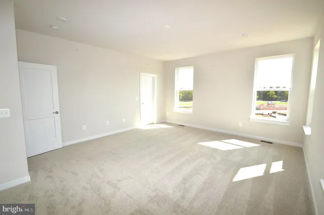 $3,750 | 43795 Middleway Terrace, Ashburn, VA 20147