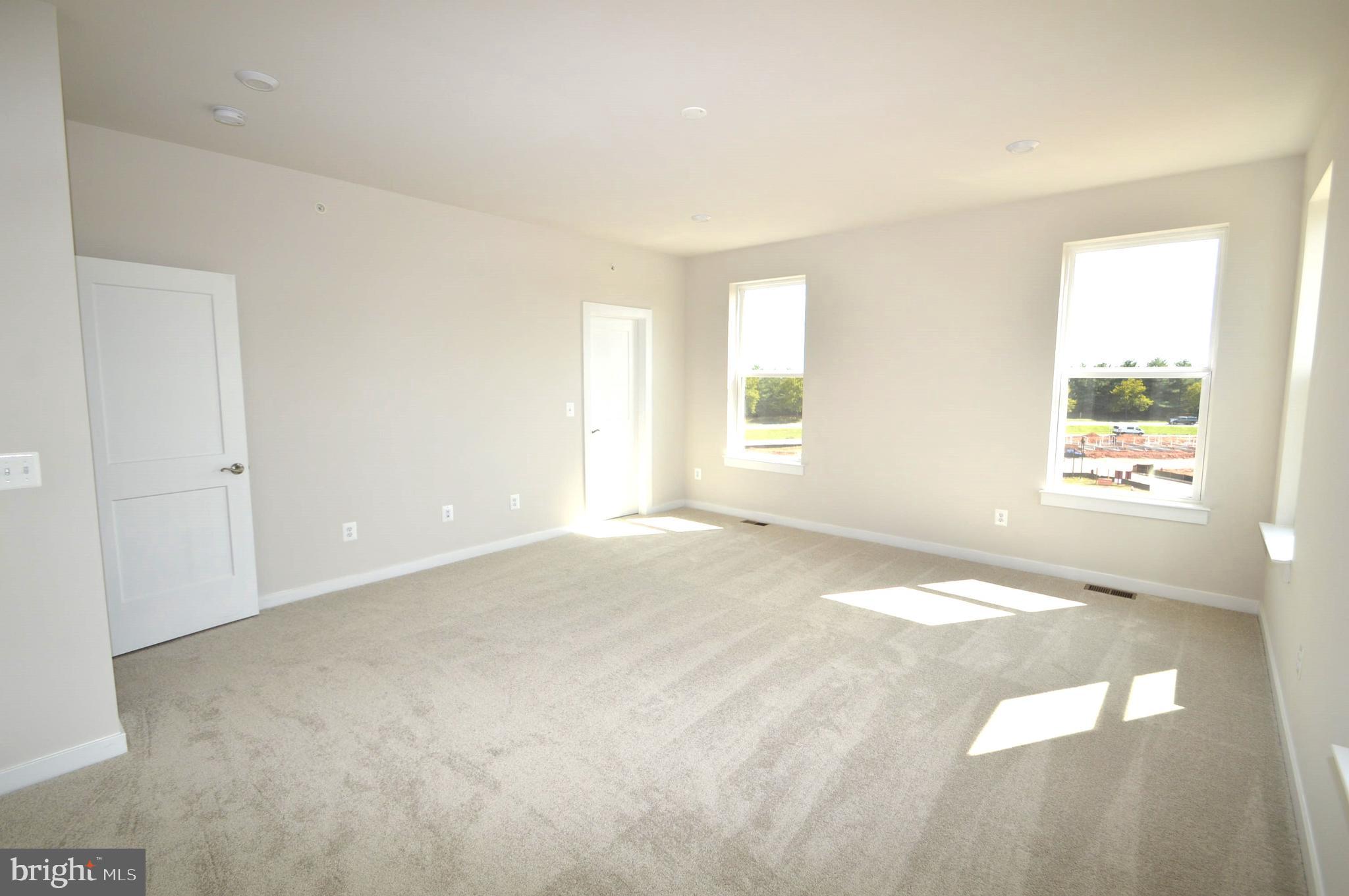 43795 Middleway Terrace Ashburn, VA 20147 - Photo 37 of 55