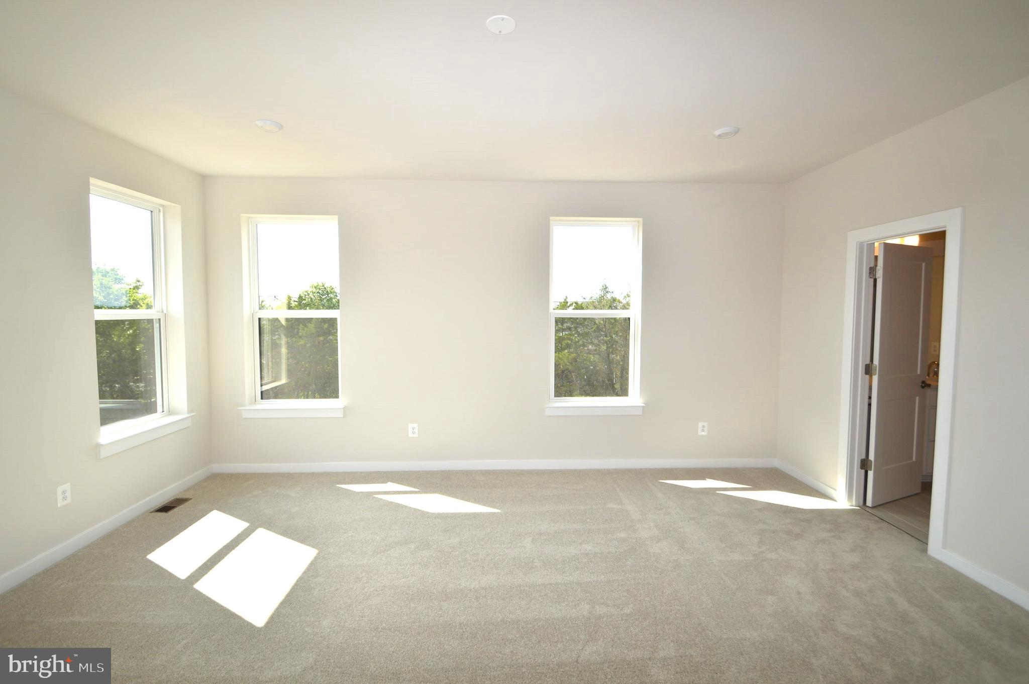 43795 Middleway Terrace Ashburn, VA 20147 - Photo 42 of 55