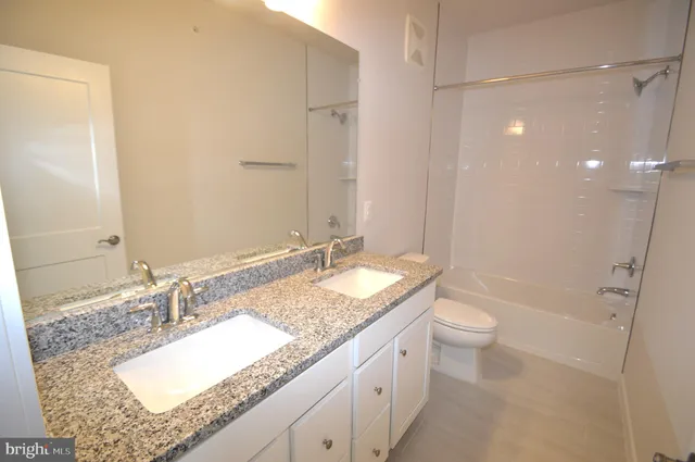 $3,750 | 43795 Middleway Terrace, Ashburn, VA 20147