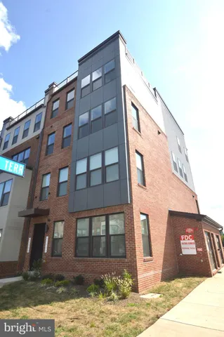 $3,750 | 43795 Middleway Terrace, Ashburn, VA 20147