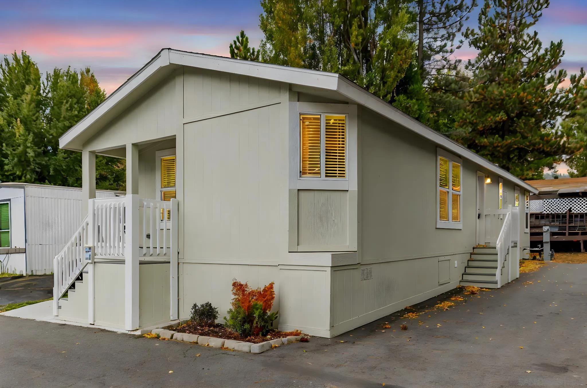 22899 Byron Road, Unit 77 Crestline, CA 92325 - Photo 23 of 33