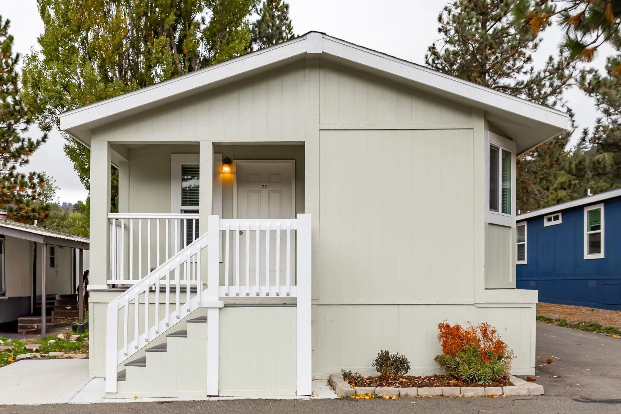 22899 Byron Road, Unit 77 Crestline, CA 92325 - Photo 28 of 33