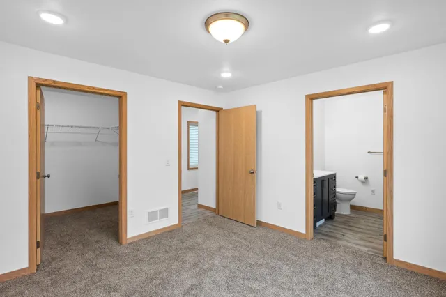 $299,900 | 200 Central Avenue, Eagle Bend, MN 56446