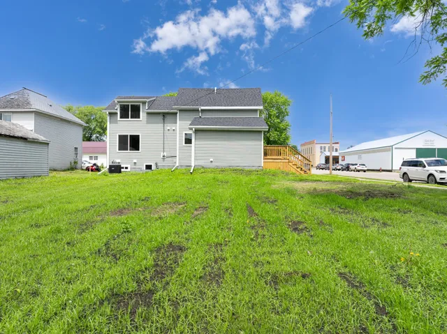 $299,900 | 200 Central Avenue, Eagle Bend, MN 56446