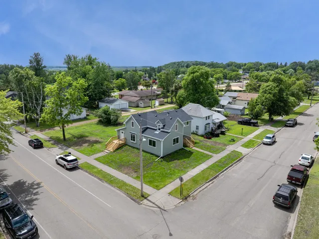 $299,900 | 200 Central Avenue, Eagle Bend, MN 56446