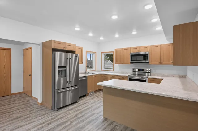 $299,900 | 200 Central Avenue, Eagle Bend, MN 56446