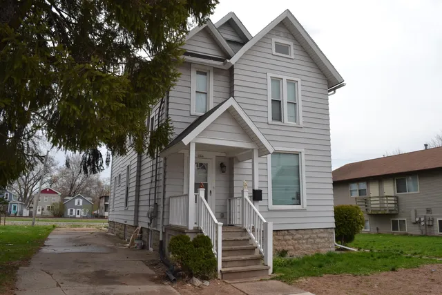 $192,000 | 646 Grand Street, Oshkosh, WI 54901