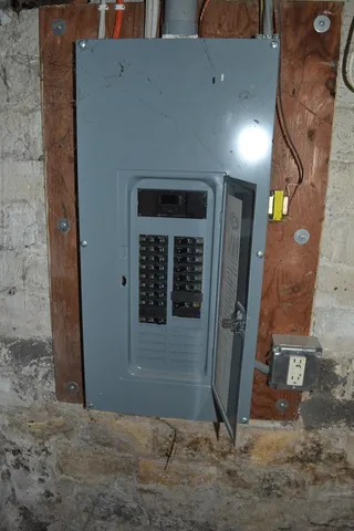 $192,000 | 646 Grand Street, Oshkosh, WI 54901