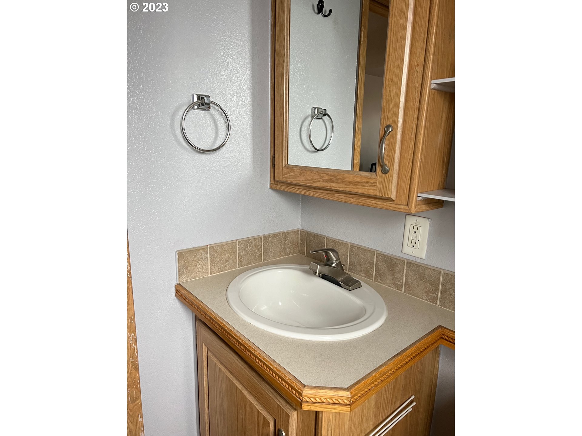 16219 Lower Harbor Road, Unit 4 Brookings, OR 97415 - Photo 15 of 26 Gallery Image 15