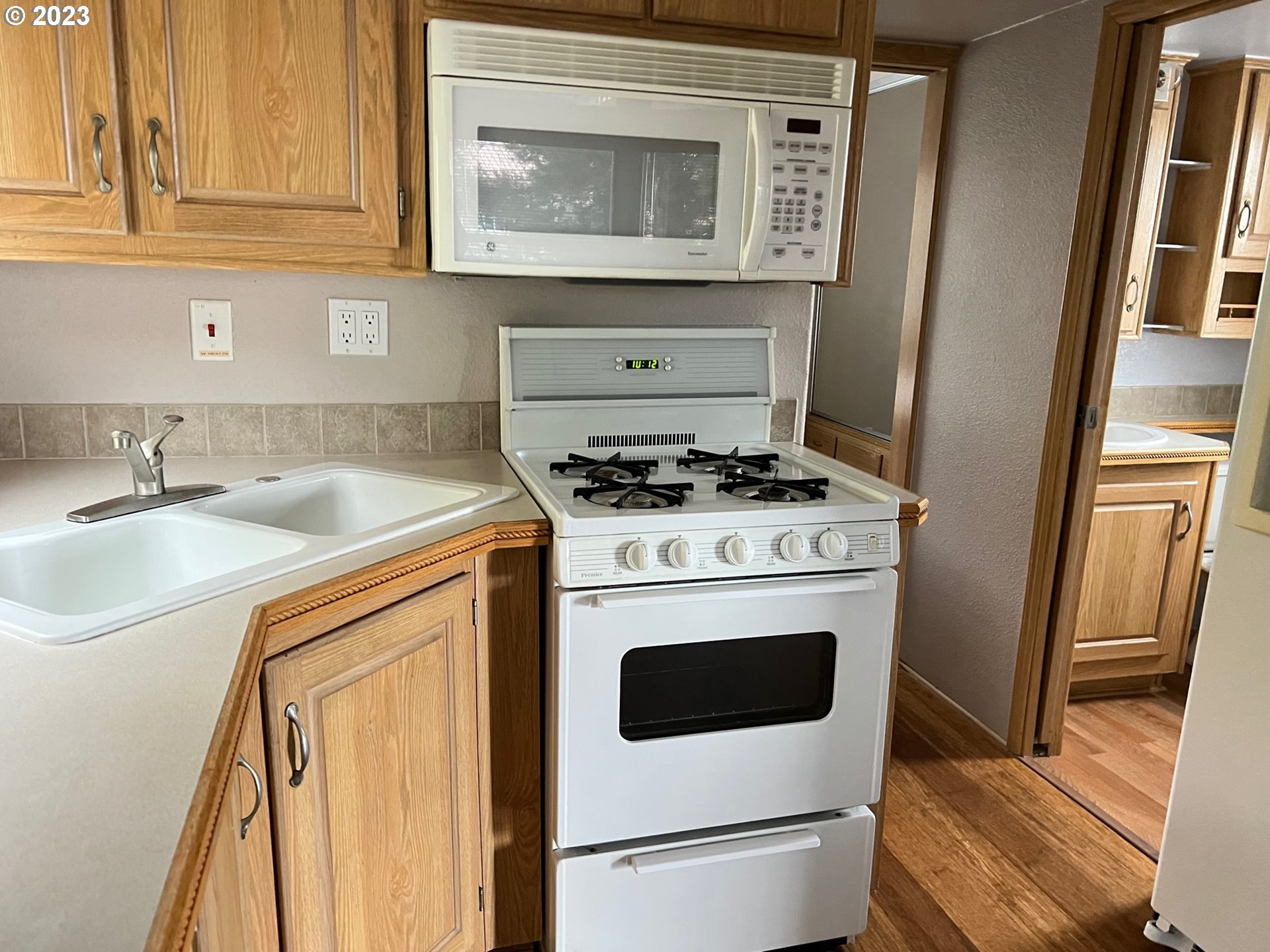 16219 Lower Harbor Road, Unit 4 Brookings, OR 97415 - Photo 23 of 26 Gallery Image 23