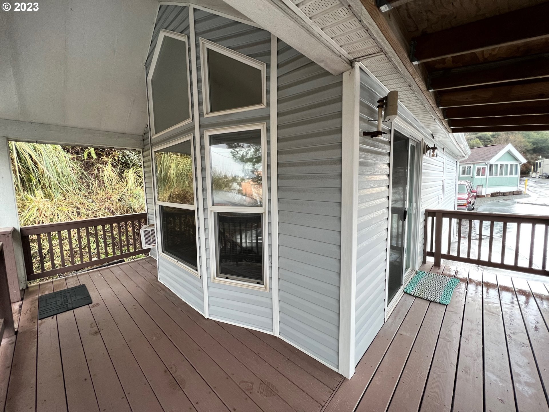 16219 Lower Harbor Road, Unit 4 Brookings, OR 97415 - Photo 5 of 26 Gallery Image 5