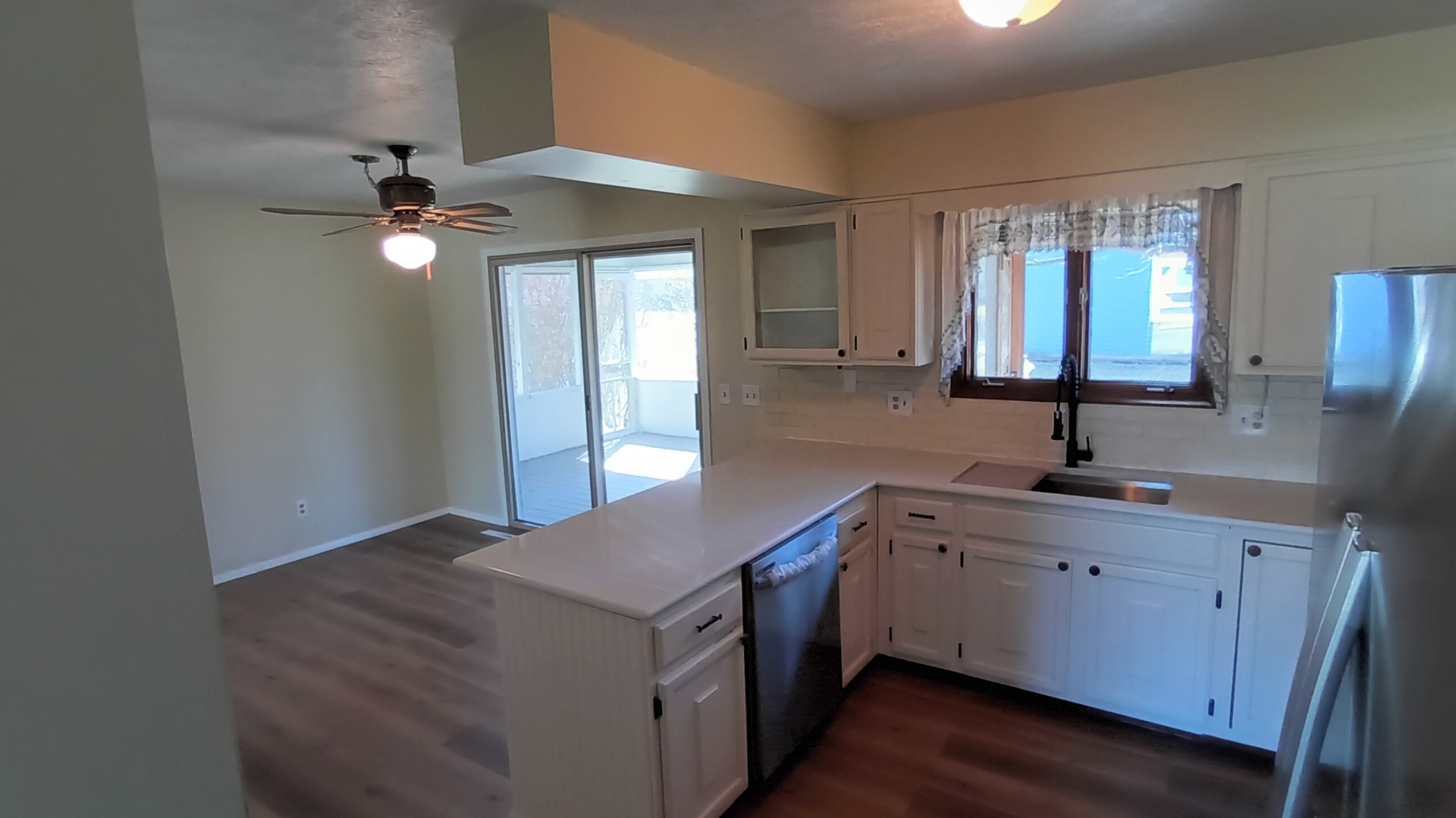 1633 Erin Drive Normal, IL 61761 - Photo 9 of 46