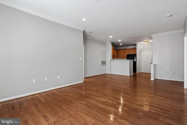 $2,800 | 12001 Market Street, Unit 266, Reston, VA 20190