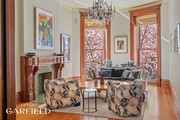$5,250,000 | 251 West 99th Street | Upper West Side
