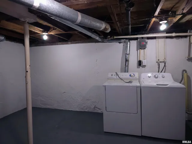 $95,000 | 603 Adams Street, Muscatine, IA 52761