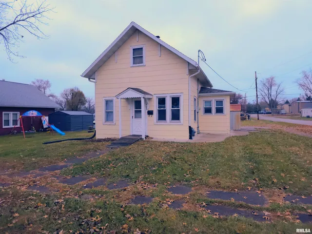 $95,000 | 603 Adams Street, Muscatine, IA 52761