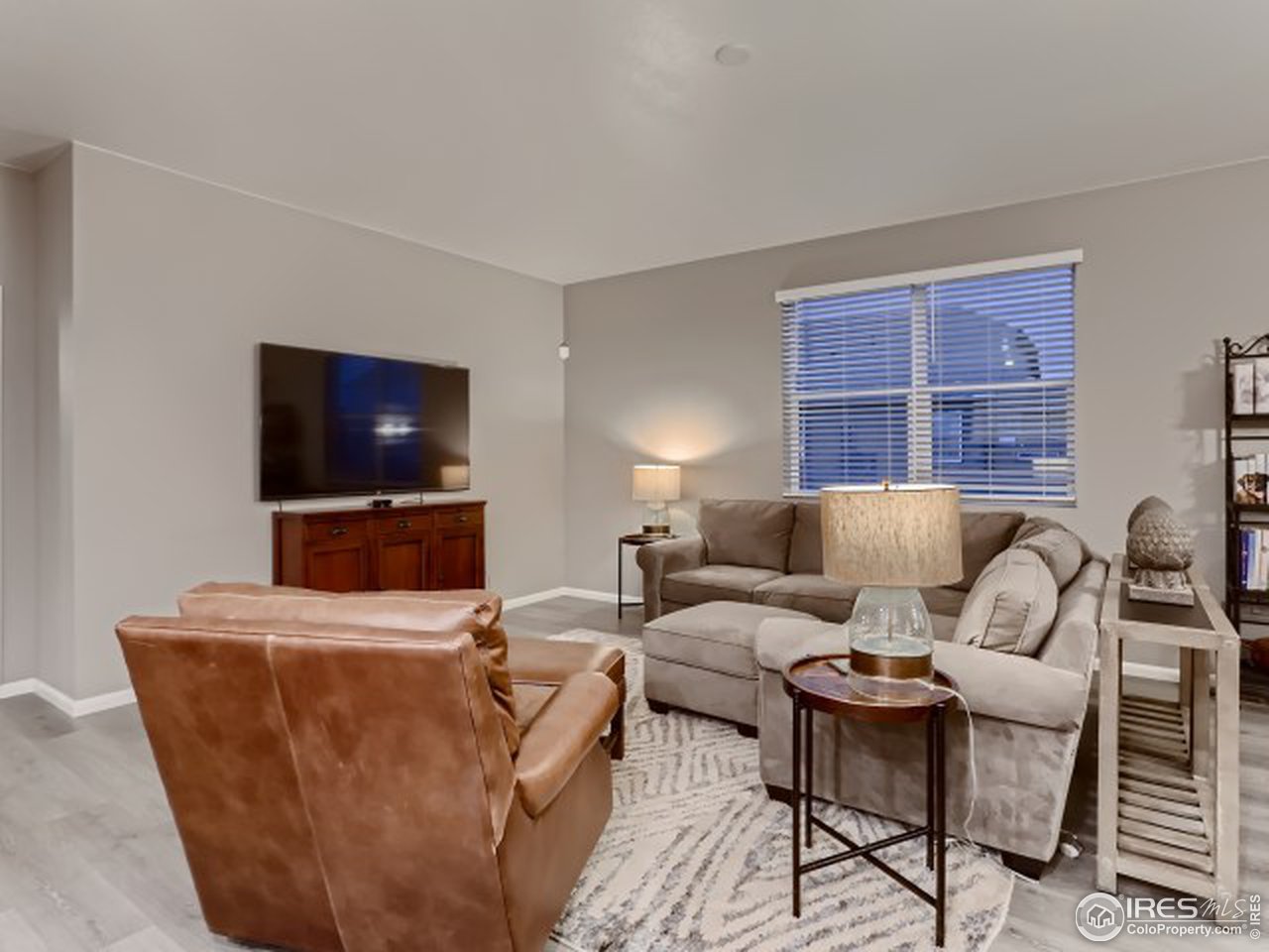1293 Sun River Road Berthoud, CO 80513 - Photo 5 of 29 Gallery Image 5