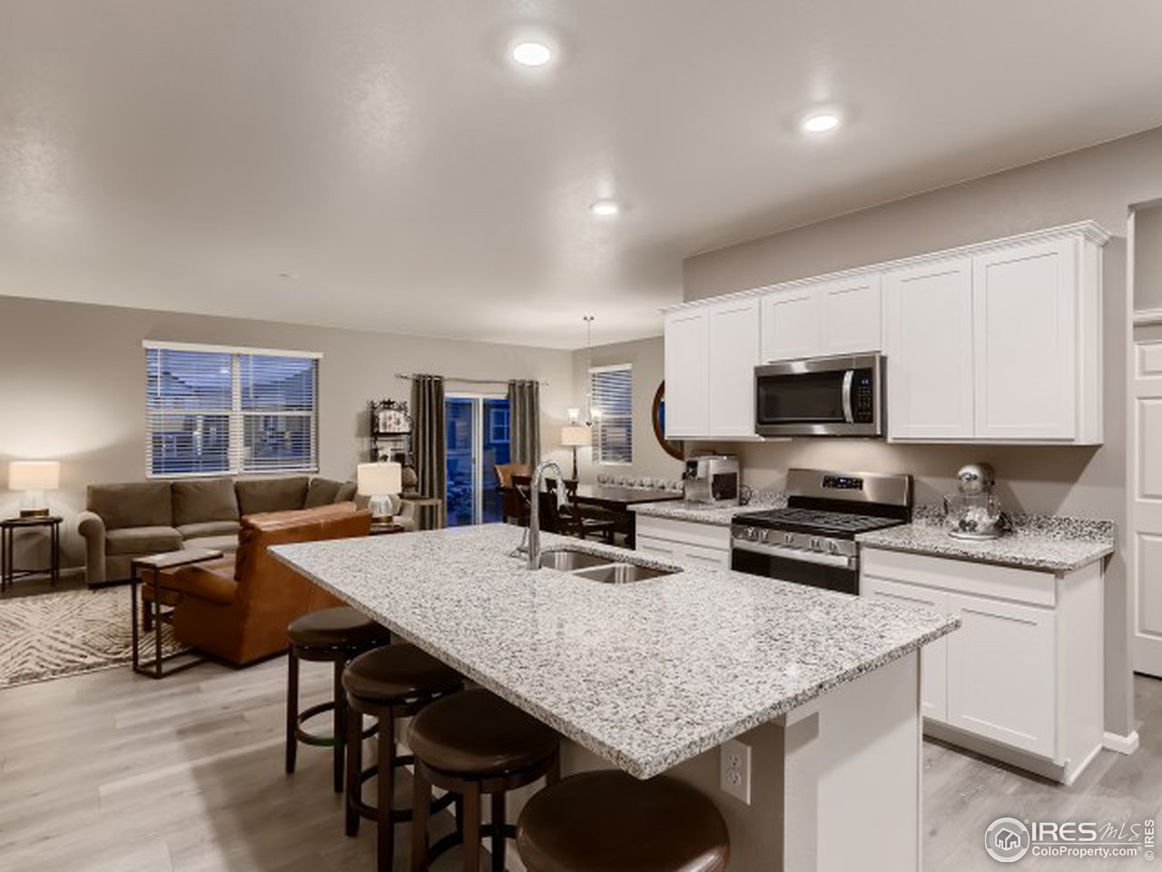 1293 Sun River Road Berthoud, CO 80513 - Photo 9 of 29 Gallery Image 9