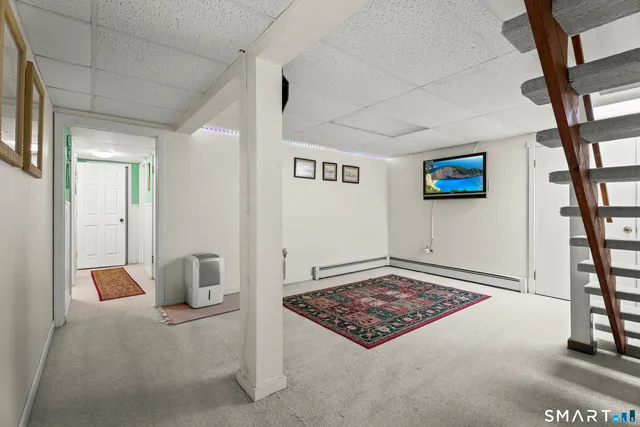 $599,000 | 301 Bushy Hill Road, Simsbury, CT 06070