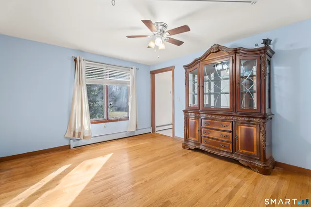 $599,000 | 301 Bushy Hill Road, Simsbury, CT 06070