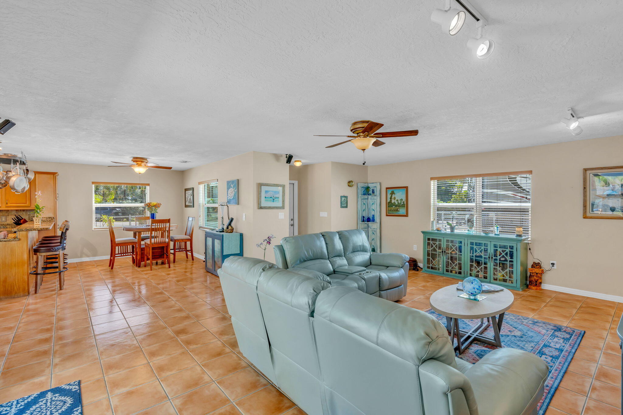 321 3rd Road Key Largo, FL 33037 - Photo 24 of 45 a living room with furniture and a large window