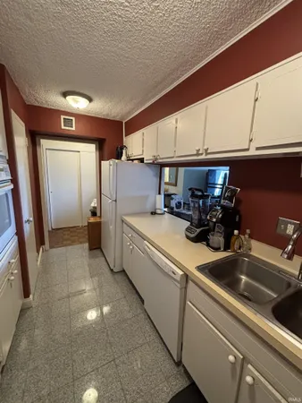 $80,000 | 1100 Erie Avenue, Unit 609, Evansville, IN 47715
