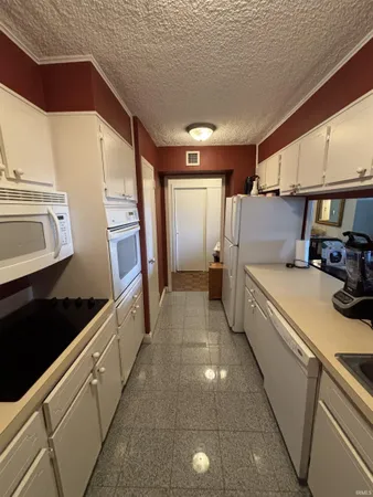 $80,000 | 1100 Erie Avenue, Unit 609, Evansville, IN 47715