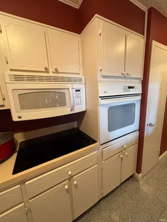 $80,000 | 1100 Erie Avenue, Unit 609, Evansville, IN 47715