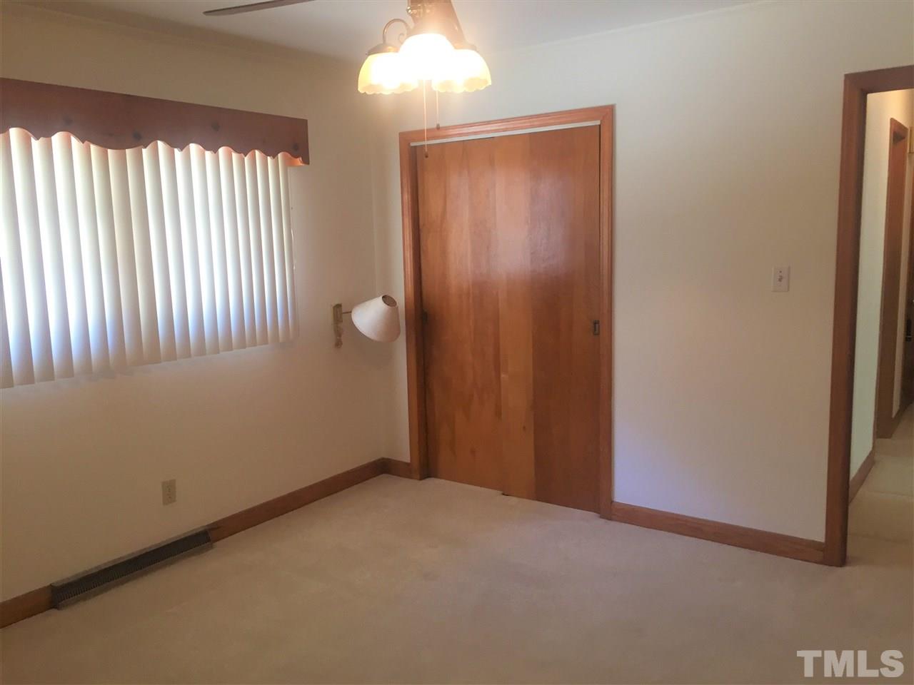 1409 Garfield Road Burlington, NC 27215 - Photo 11 of 19 Gallery Image 11