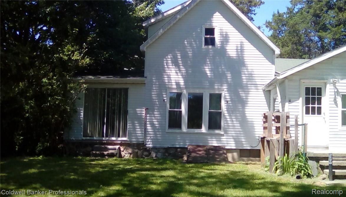 2240 Gray Road Lapeer, MI 48446 - Photo 42 of 50 IMG_20160625_144503.jpg