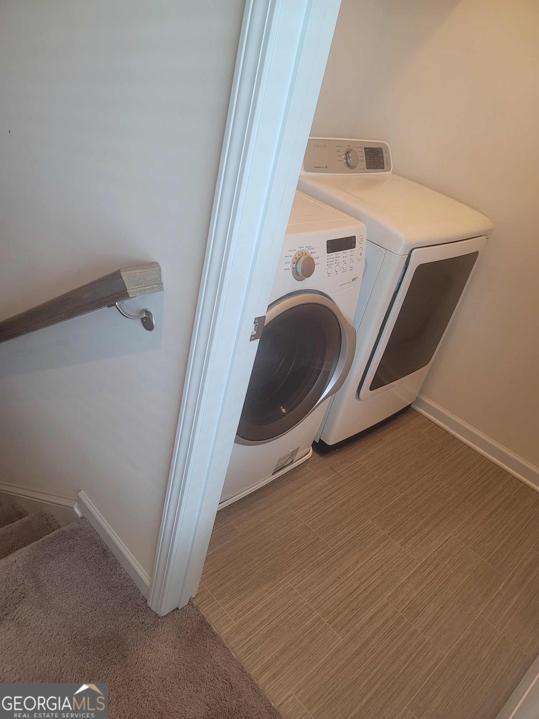 102 Potters Fields Northwest Cartersville, GA 30121 - Photo 22 of 36 a utility room with dryer and washer
