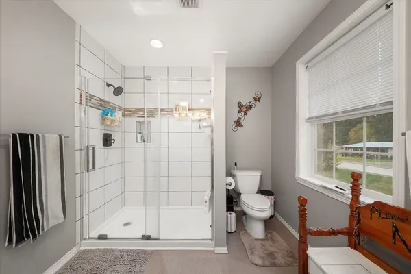 $649,000 | 105 Lehigh Avenue, Metaline Falls, WA 99153