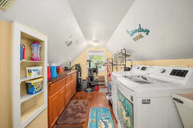 $699,000 | 105 Lehigh Avenue, Metaline Falls, WA 99153