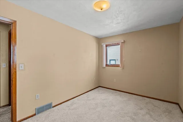 $234,900 | 738 6th Street South, Breckenridge, MN 56520