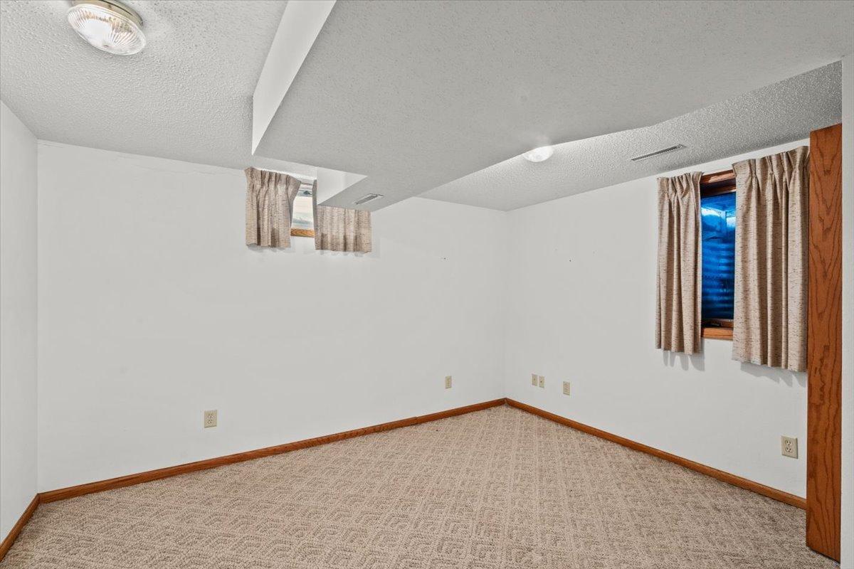 738 6th Street South Breckenridge, MN 56520 - Photo 58 of 63