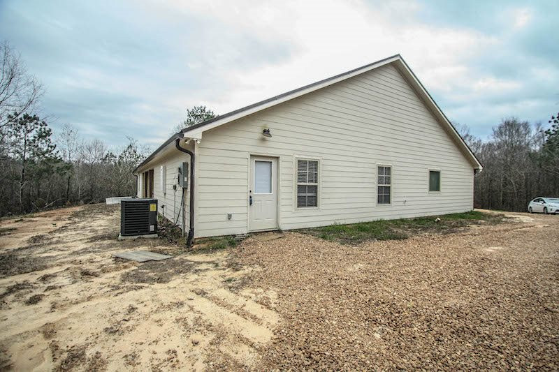 802 Mullican Road Florence, MS 39073 - Photo 3 of 34 Photo 3
