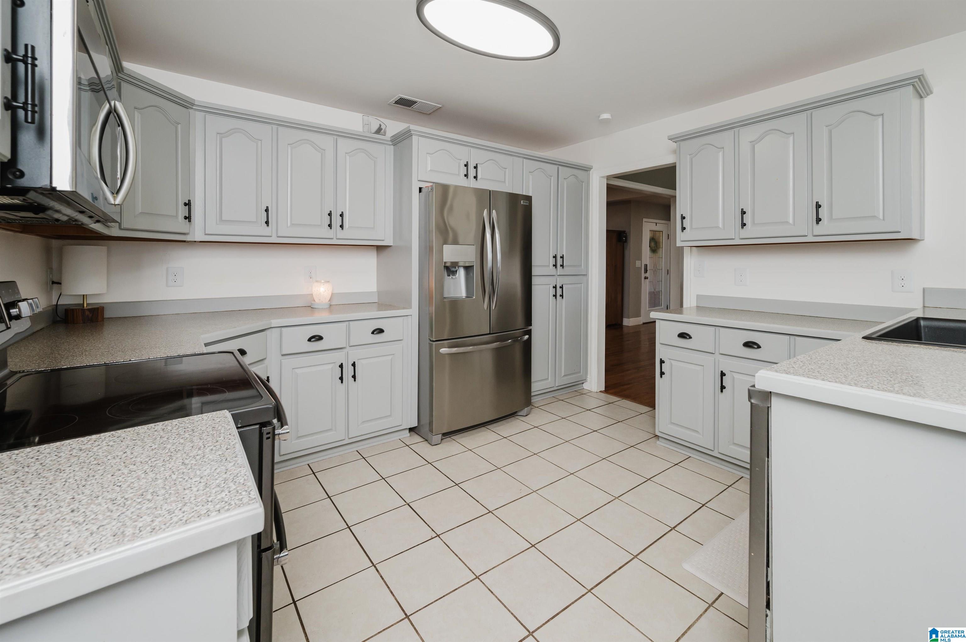 159 Sunset Lane Sylacauga, AL 35151 - Photo 16 of 63