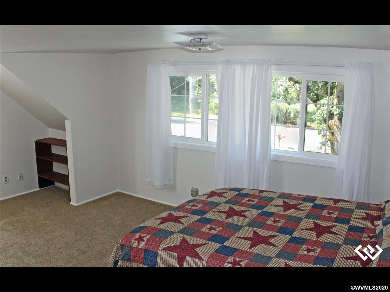 33741 Peoria Road Corvallis, OR 97333 - Photo 6 of 18 Gallery Image 6