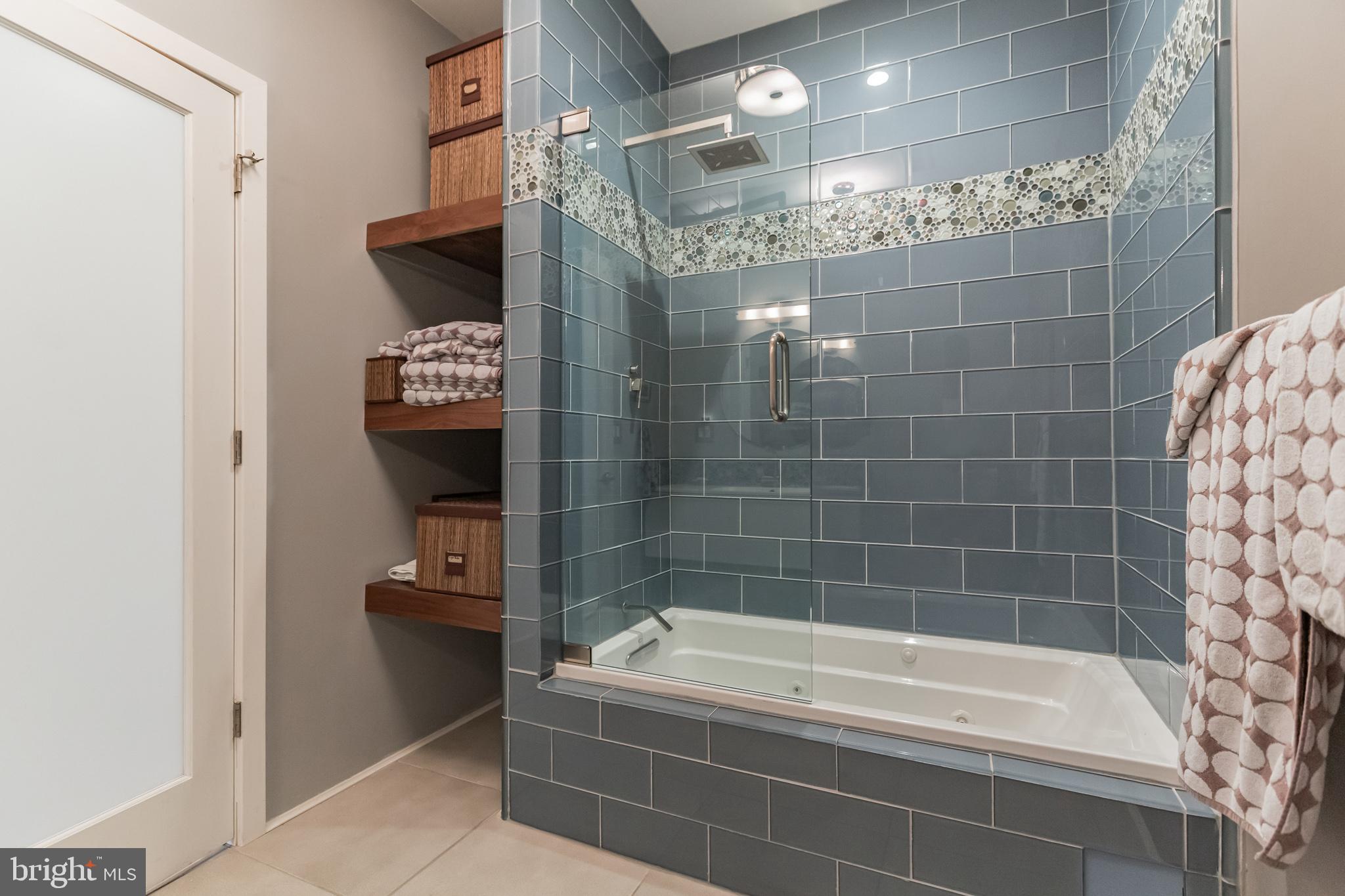 2249 Fitzwater Street Philadelphia, PA 19146 - Photo 21 of 34